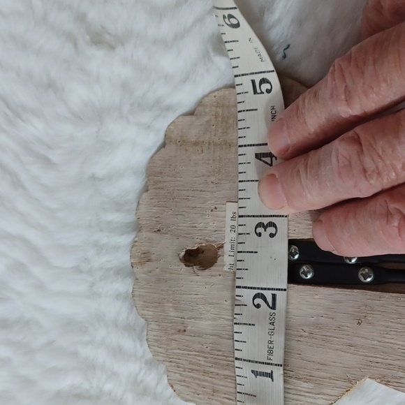 Beach Home Wooden Seahorse & Shell Hooks - Picture 6 of 8